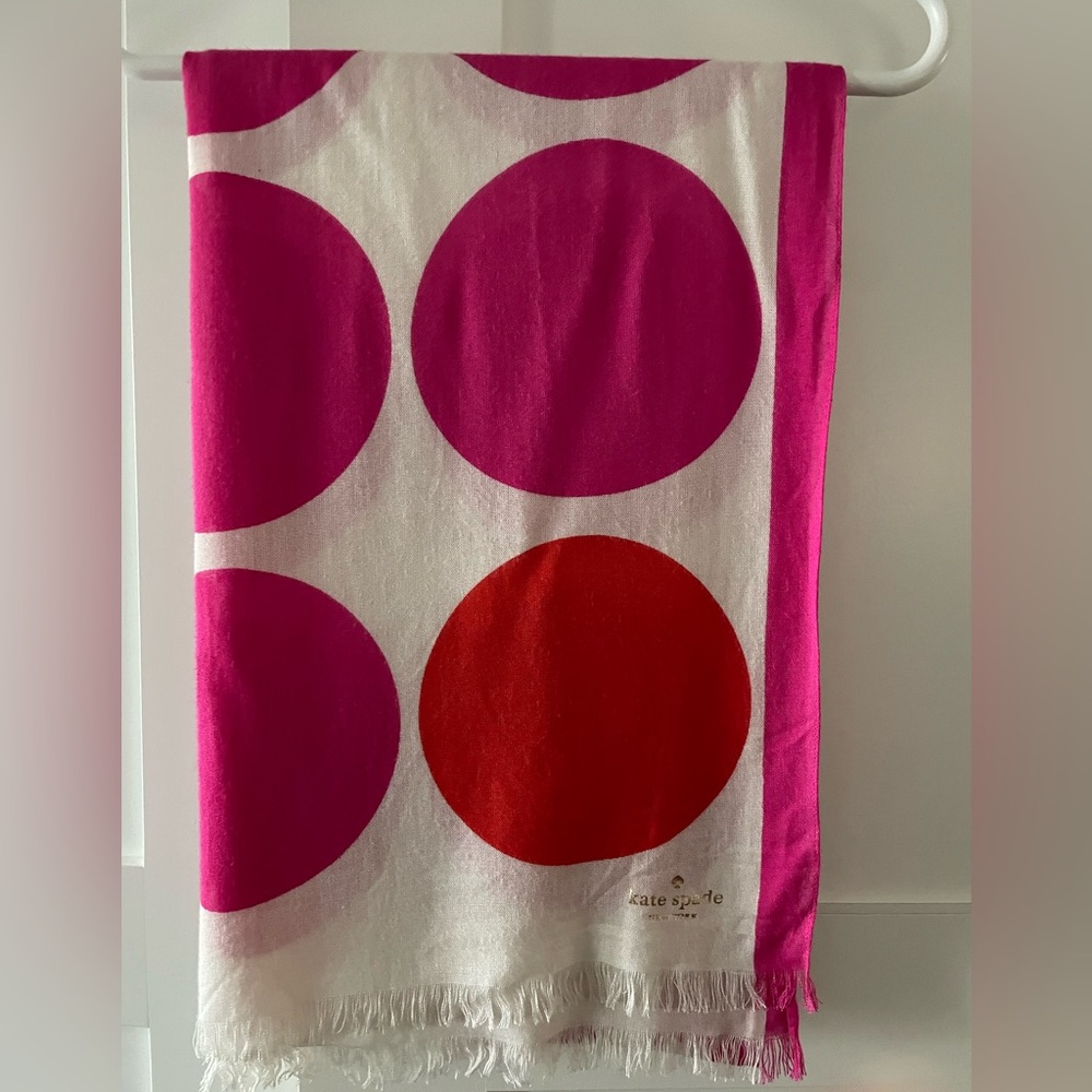 Kate Spade ♠️ scarf with pink polka dots
